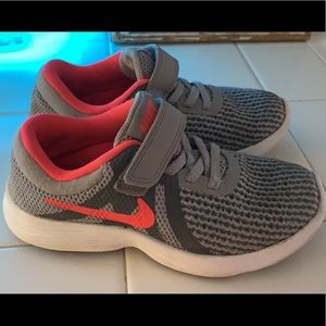 Little girls Nike’s size 11.5
